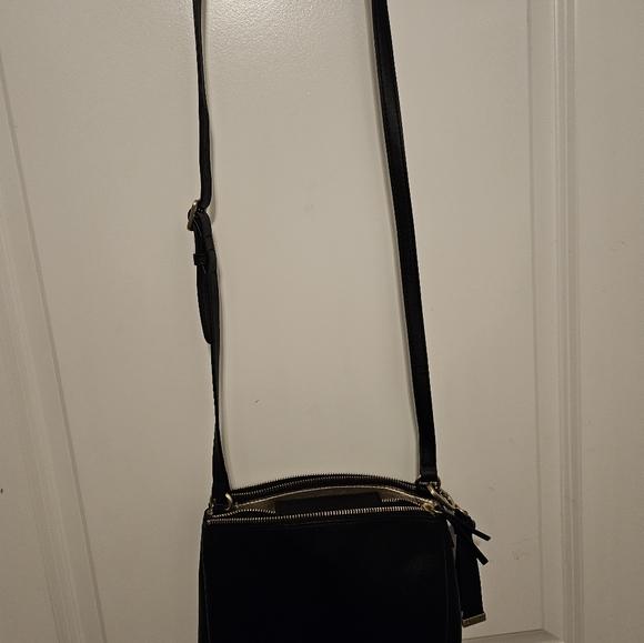 Nine West Handbags - Used Nine West Cross Body Bag